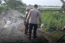 Polsek Kunjang Tertibkan Tambang Pasir Ilegal di Sungai Konto