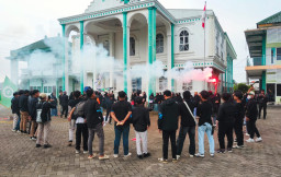 Muncul Dualisme Yayasan, BEM Universitas Nahdlatul Ulama Bangil Demo