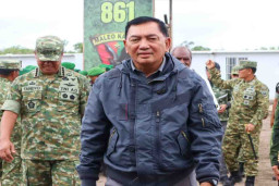 Rekam Jejak Sjafrie Sjamsoeddin, dari Paspampres ke Kursi Menteri