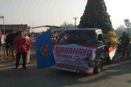 Pemdes Banjartanggul Menggelar Karnaval dalam Rangka Memperingati HUT Kemerdekaan RI