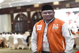 Muhammad Iqbal, Darah Pariaman Menembus Panggung Politik Nasional
