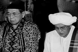 Kisah Gus Dur Meminta Doa Kepada Pemulung
