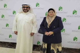 Elly Warti Maliki, Pakar Fikih Asal Solok Dirikan Sekolah di Arab Saudi