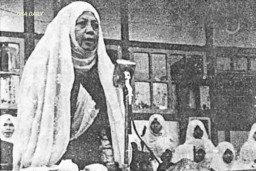 Rahmah El Yunusiyah, Perempuan Pertama yang Meraih Gelar Syaikhoh