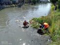 PT Suparma Gelar Aksi Bersih-bersih Enceng Gondok dan Sampah di Sungai Pelayaran Sidoarjo