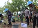 Kapolres Cirebon Kota Hadiri Karya Bakti Penanaman Pohon