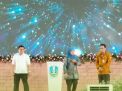 Gubernur Jatim Serahkan Award Peduli Ketahanan Pangan