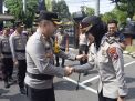 Kapolres Kediri Kota Pimpin Upacara Korp Raport Kenaikan Pangkat 57 Anggota