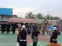 Pegawai Rutan Rengat Kenakan Pakaian Adat Melayu