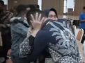 Tangis Peluk Sungkem pada Sidang Penetapan Kelulusan Akhir Bintara Polri