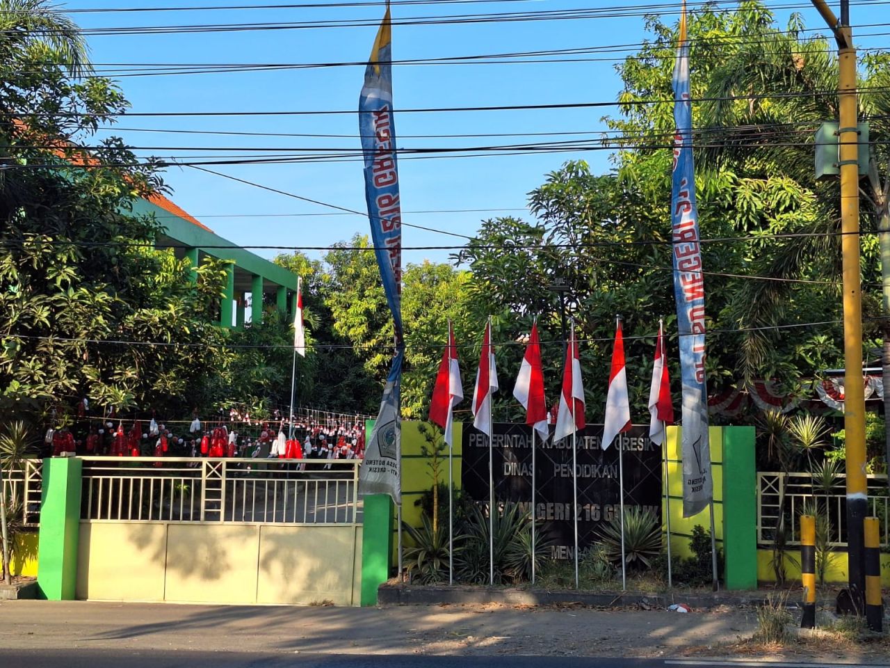 Siswa SD Negeri 216 Gresik Diharuskan Beli LKS yang Disediakan Pihak Sekolah