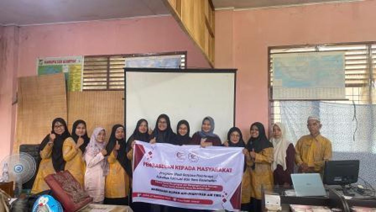 Edukasi tentang Teknik Mengangkat dan Mengangkut Untuk Menjaga Postur Tulang Belakang