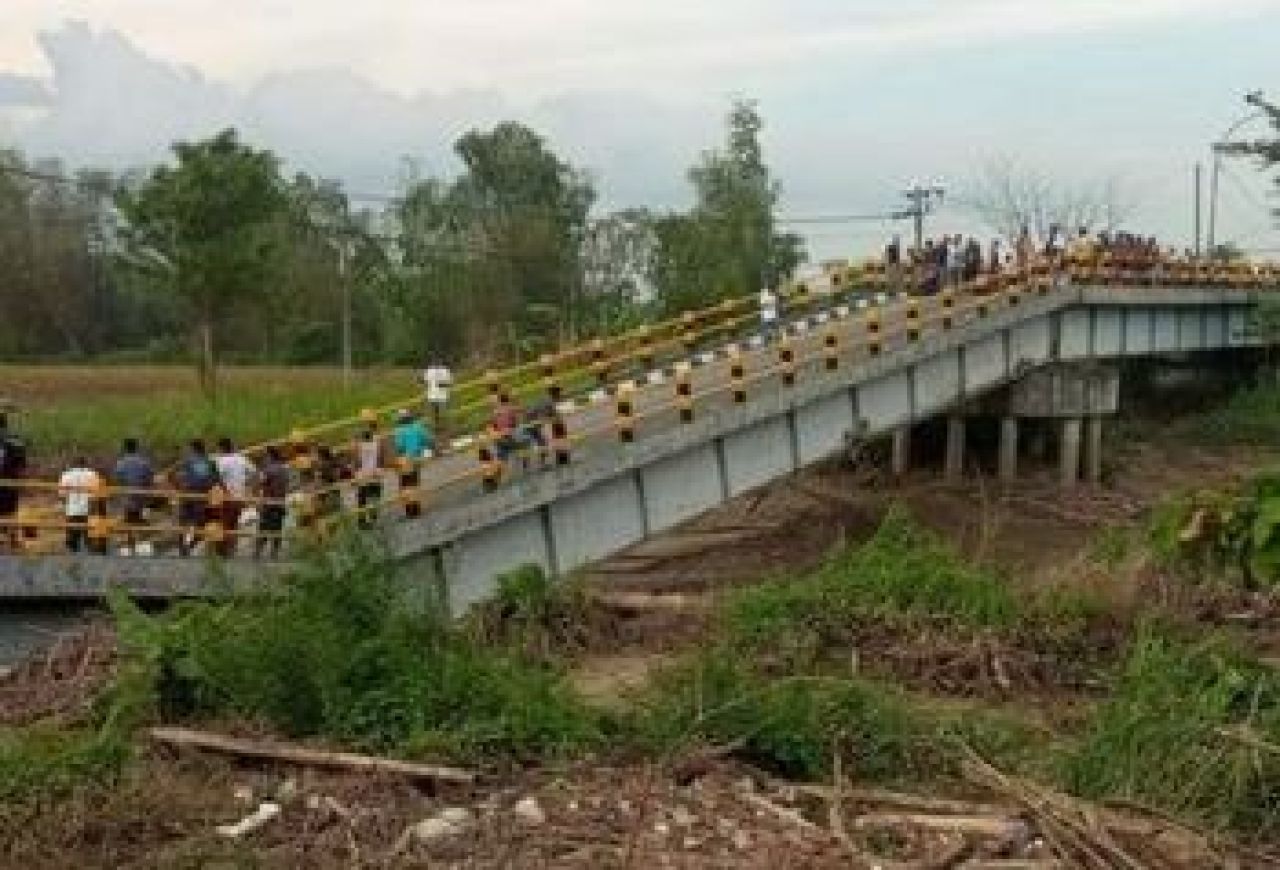 Kontraktor Pelaksana Proyek Jembatan Kacangan Gresik Didenda Rp 824 Juta