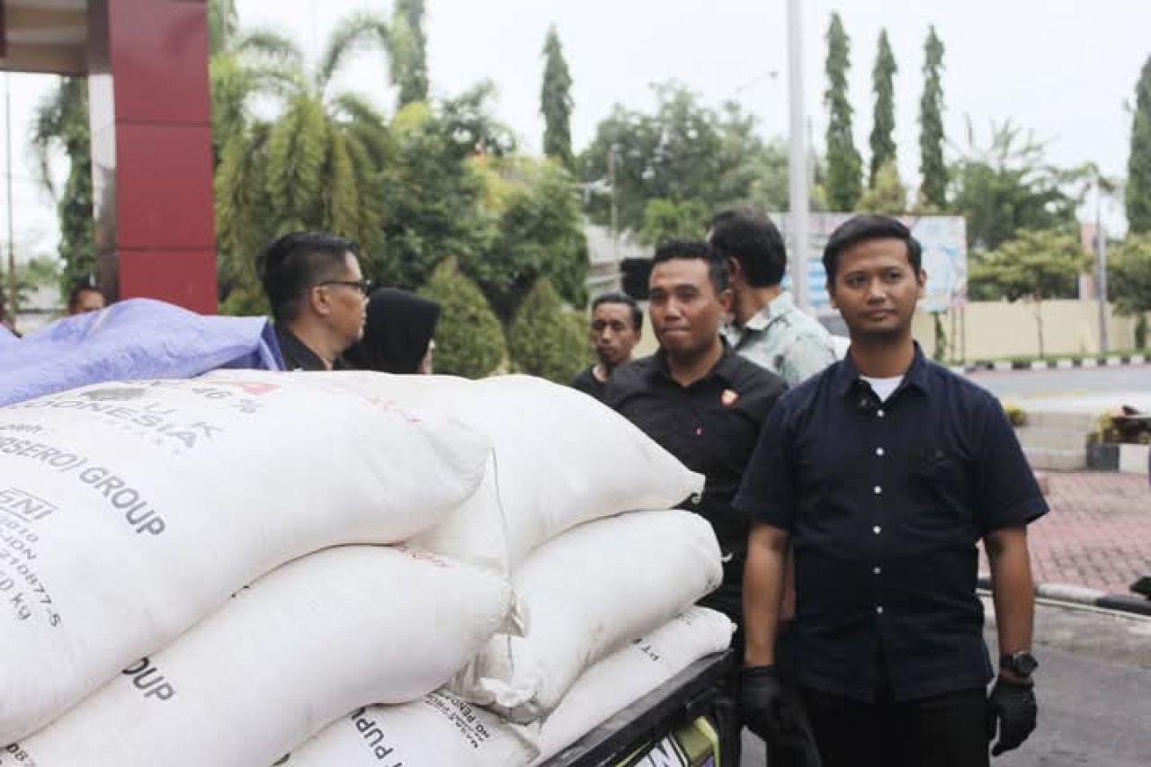 Penyelundupan 2 Ton Pupuk Bersubdi Digagalkan Polres Probolinggo