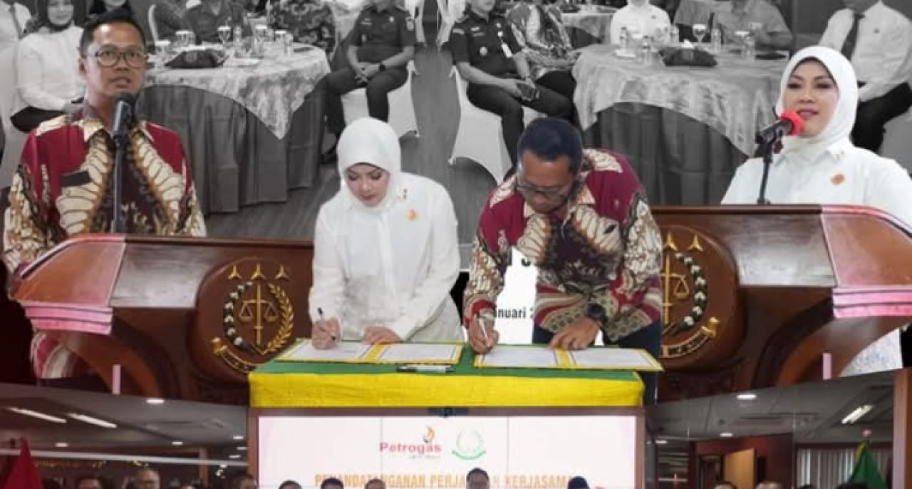 MoU antara PT Petrogas Jatim Utama dengan Kejati Jatim