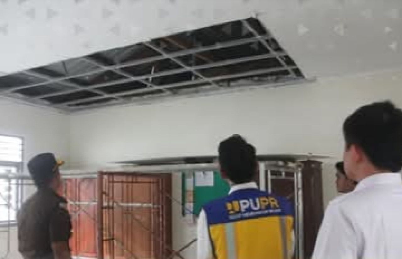 Kajati NTT Selidiki Indikasi Pelanggaran Hukum di Kasus Plafon Sekolah di Kota Kupang