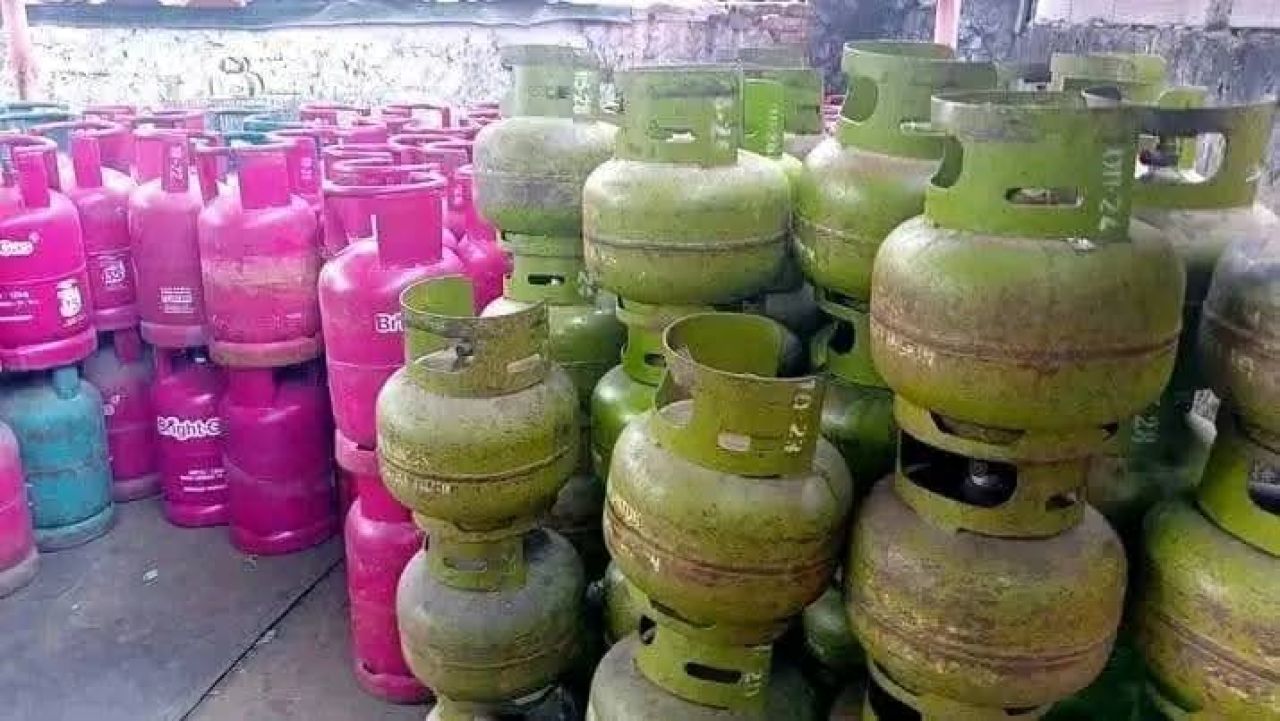 Terbukti Oplos LPG Subsidi ke Non Subsidi di Surabaya, Joannes Adianto Hubert Divonis 9 Bulan Penjara