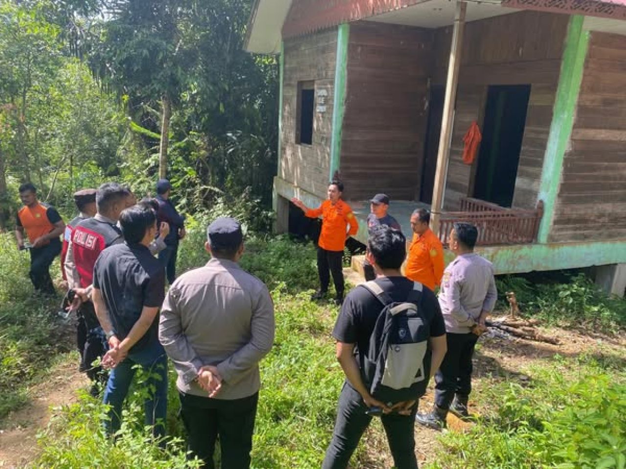 Laka Lantas di Desa Tanjung Mulia, Toyota Avanza dan Pengemudi Hilang
