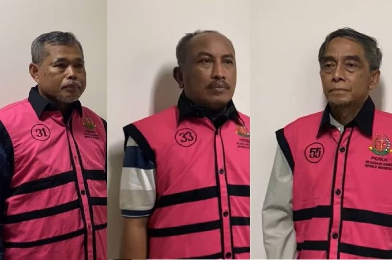 3 hakim yang teridentifikasi telah menerima suap