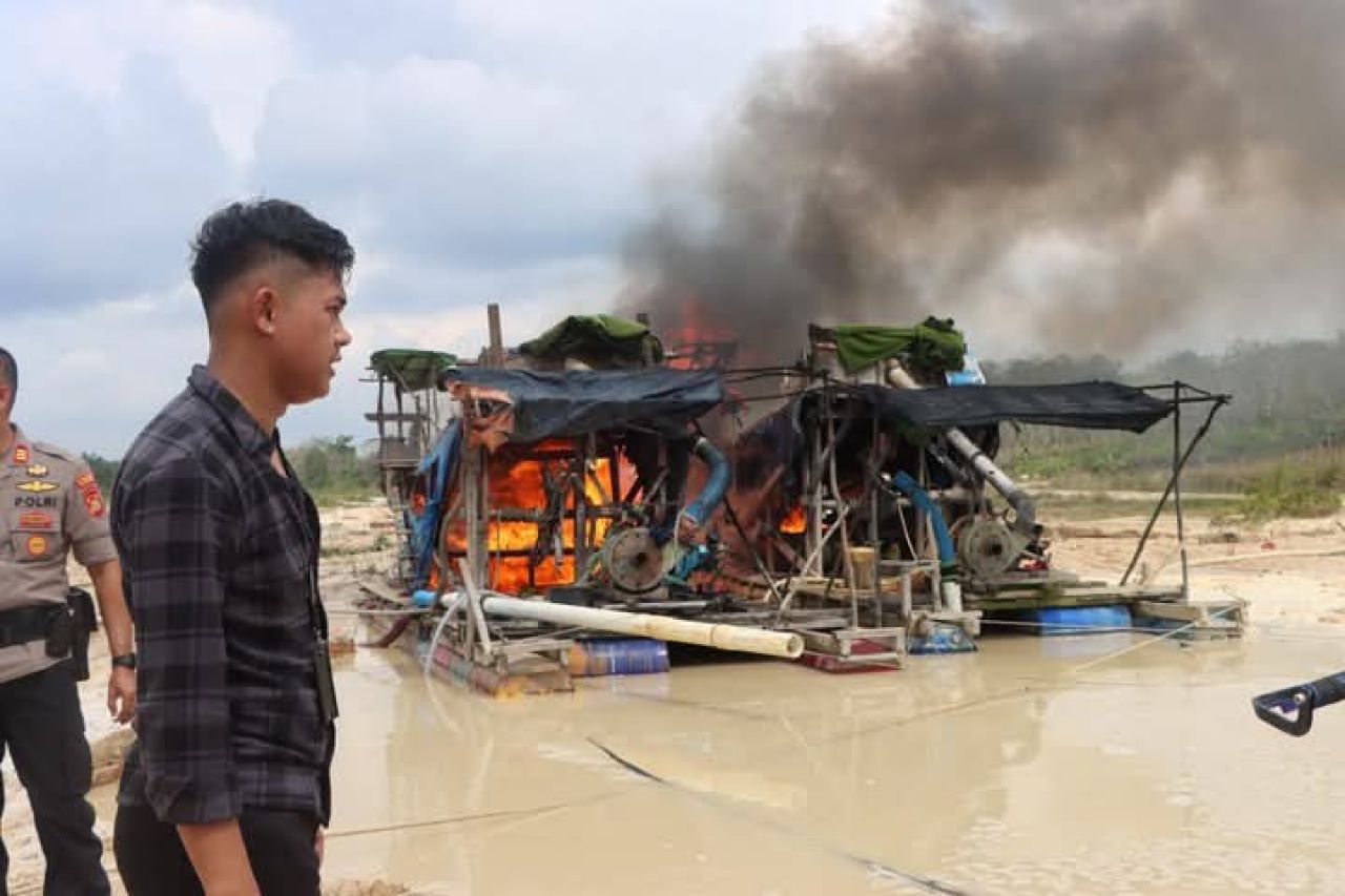 Kapolres Bungo Ultimatum Penambang Ilegal agar Berhenti Beroperasi