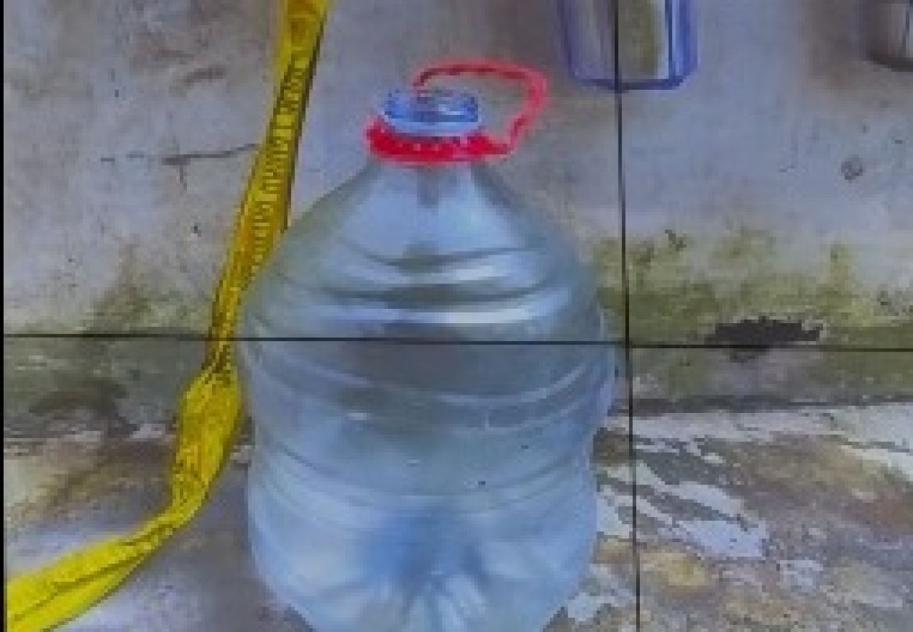 Polres Metro Bekasi Mengungkap Pabrik Air Kemasan Le Minerale Palsu