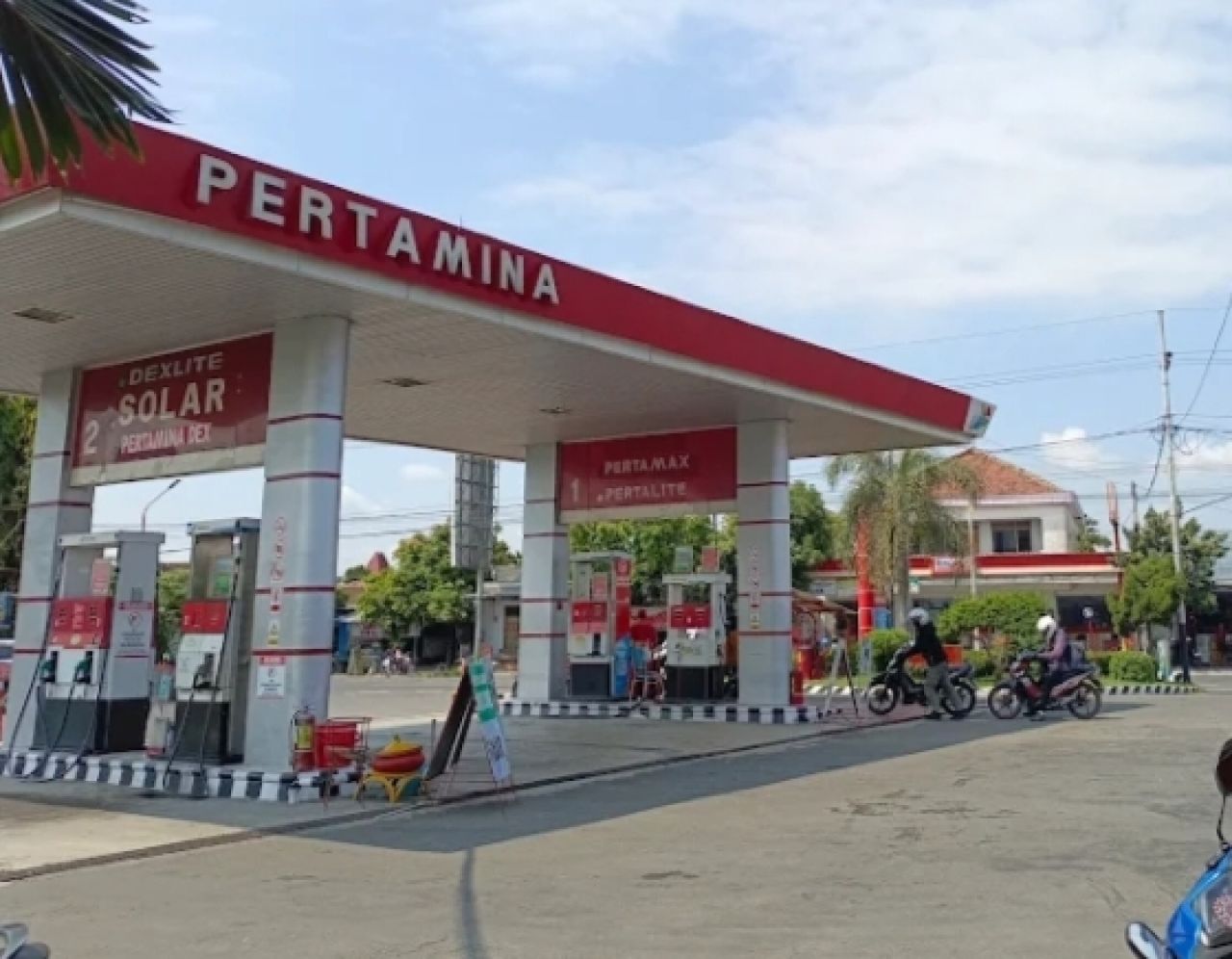 Pelangsir Solar Ilegal Modus Surat Rekomendasi Kepala Desa Diungkap Polres Madiun