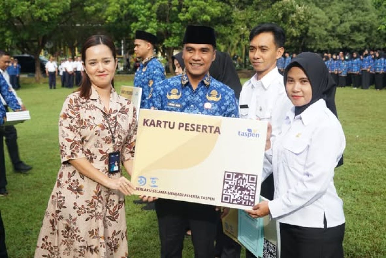 Penyerahan SK PPPK oleh Bupati Bangkalan