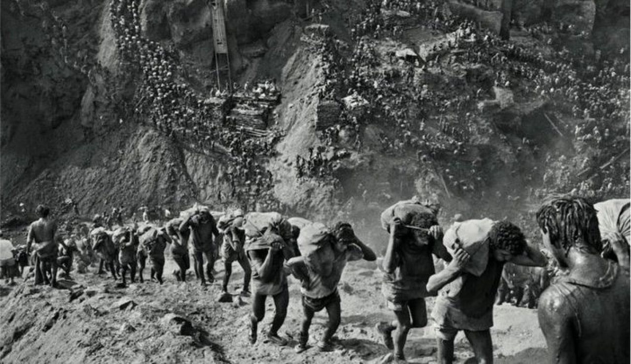 Eksploitasi sumber daya alam