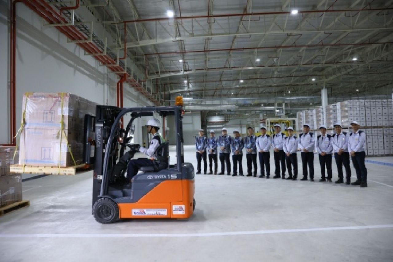 DAIKIN kirim 2.000 unit AC Nusantara Prestige