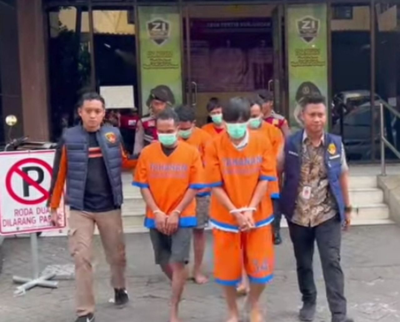 4 pelaku oplos LPG subsidi di Desa Sepande