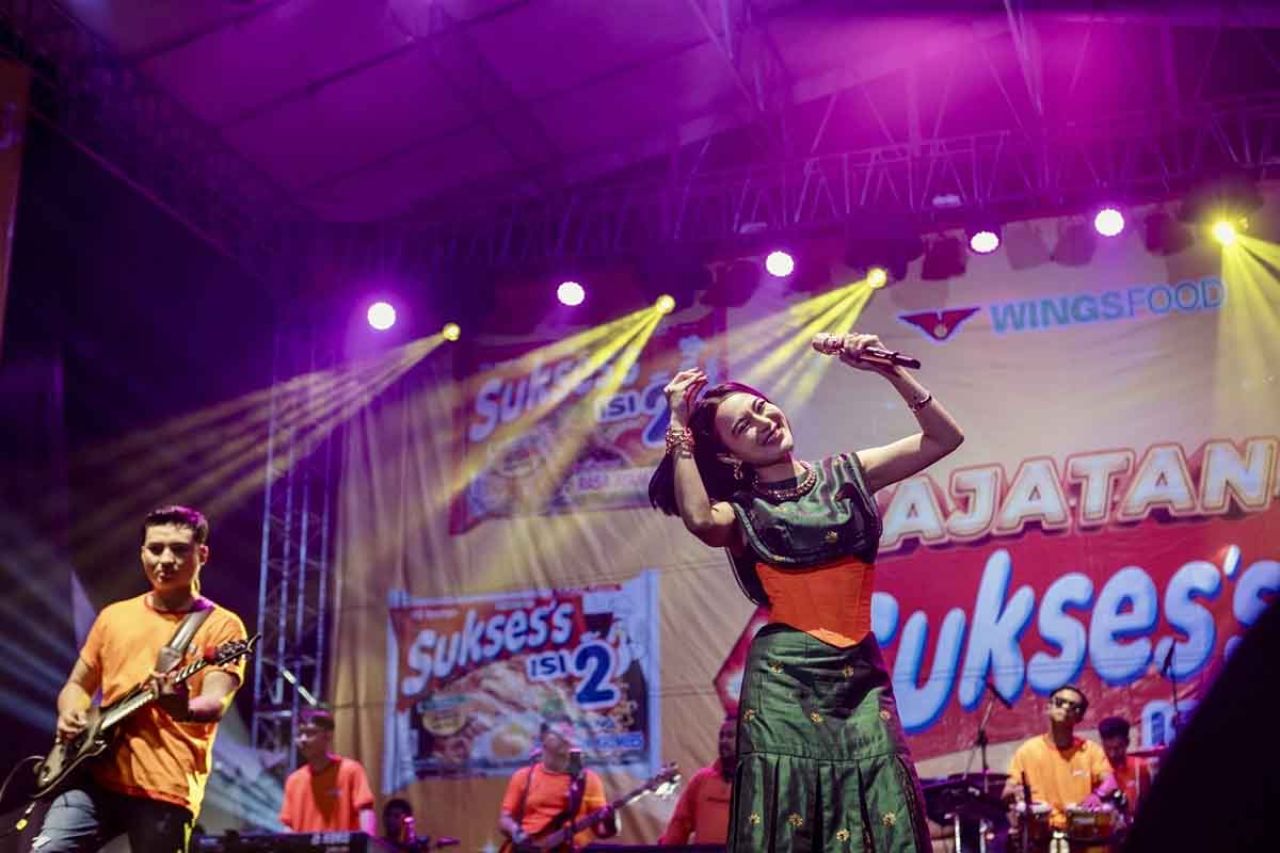 Penampilan Wika Salim