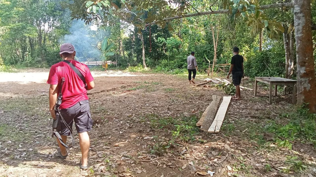 Arena sabung ayam yang dibongkar personil Polsek Kajuara