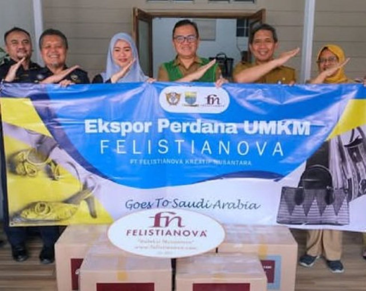 PT Felistianova Kreatif Nusantara ekspor perdana produk tas kulit ke Arab Saudi