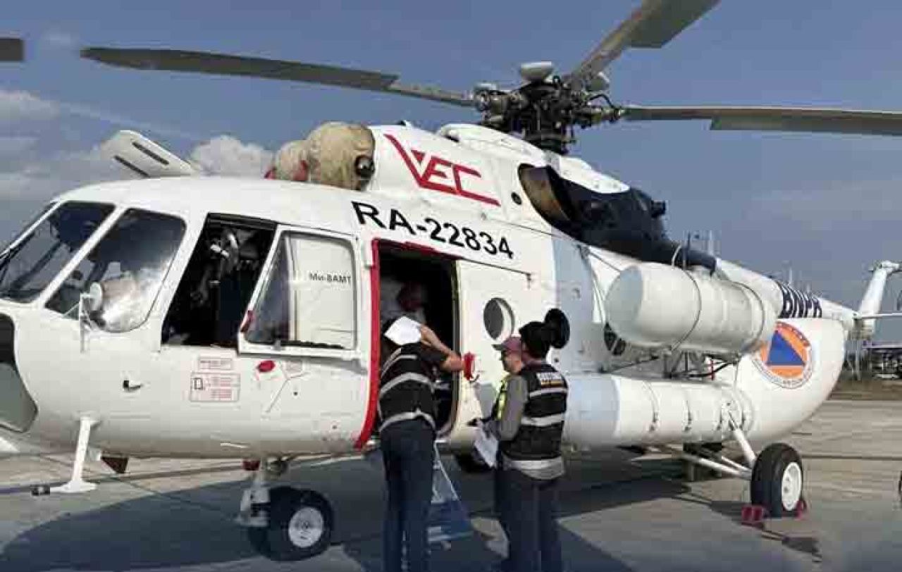 Helikopter yang diimpor