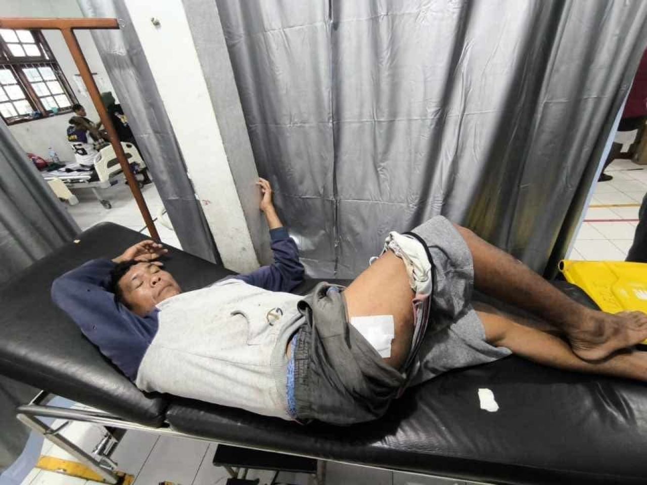 Pria yang ditembak OPM