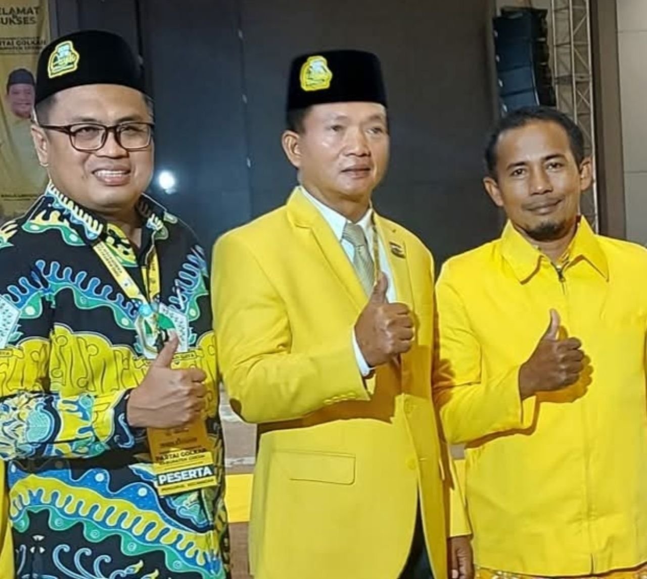 Wongso Negoro (tengah) saat Musda Golkar Gresik