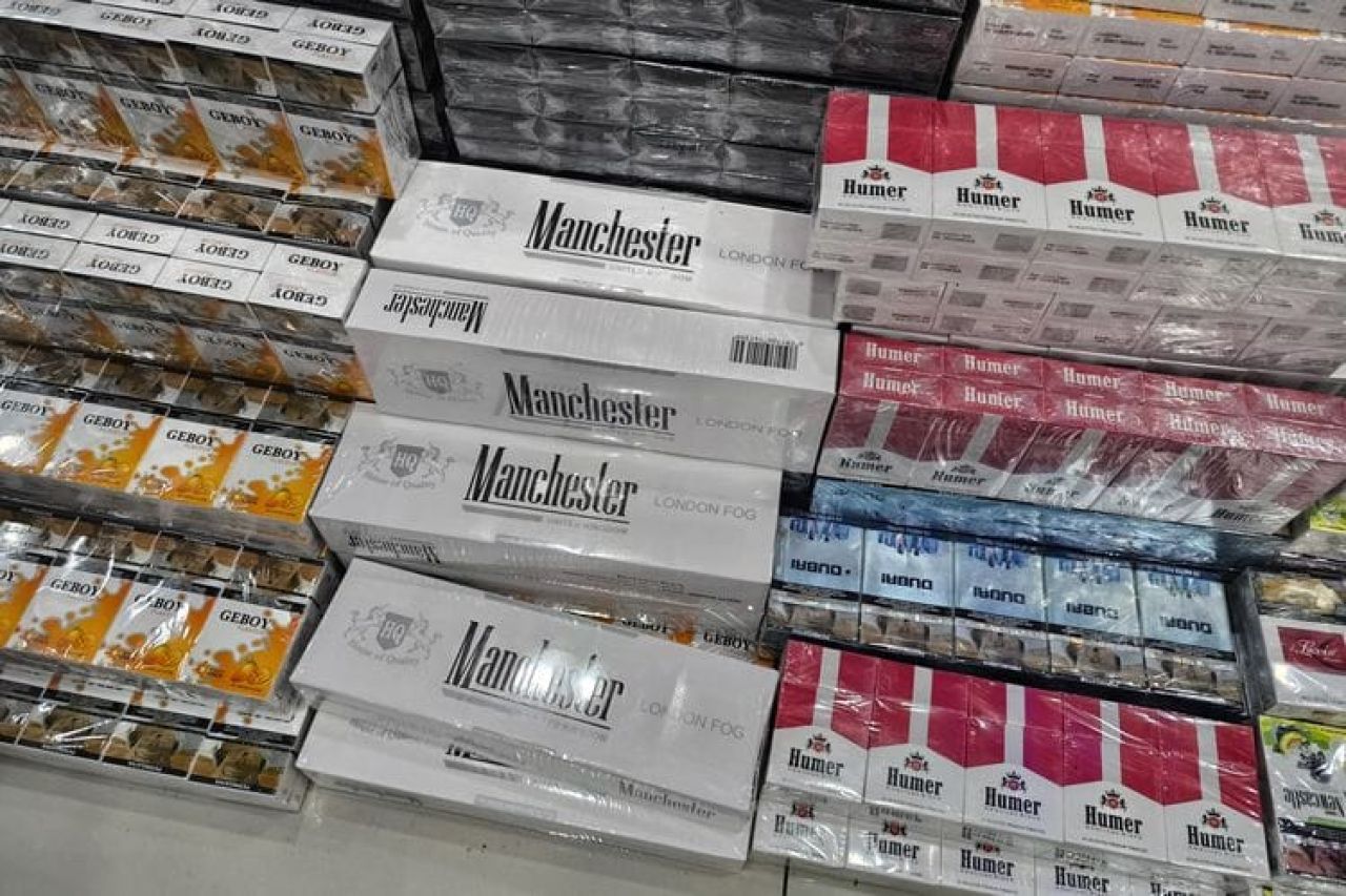 Rokok Ilegal dari Batam