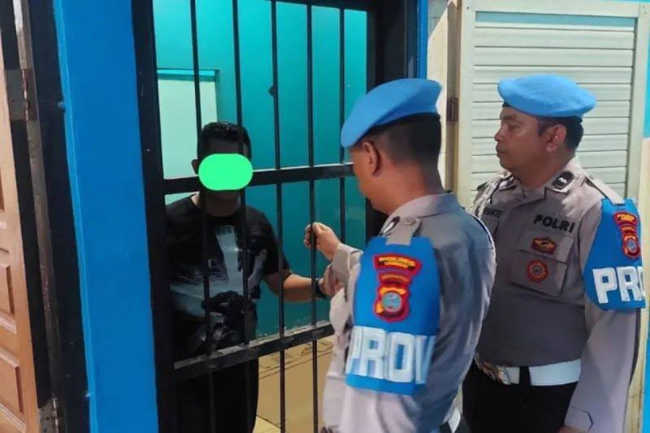 Brigadir ES di ruangan patsus