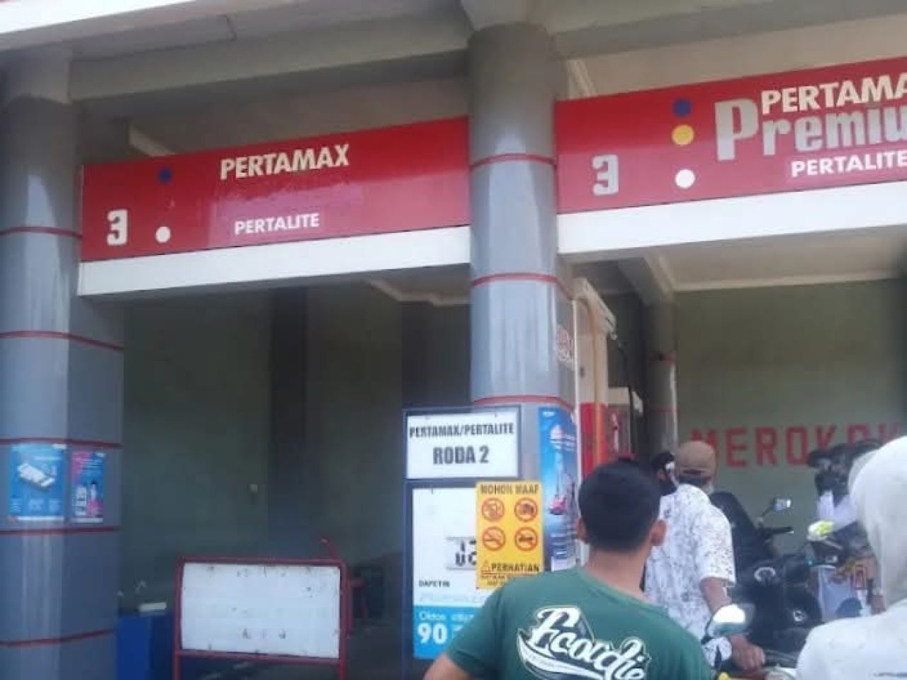 SPBU 54.651.61 di Jl. Raya Tulus Besar, Kecamatan Tumpang, Kabupaten Malang