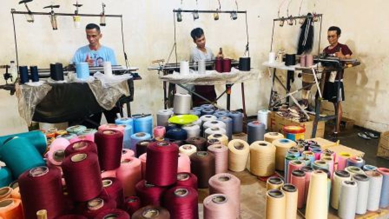 Proses Produksi Ideku Rajut