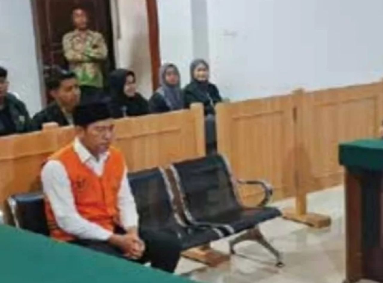 Nizar Ulum Arapat saat sidang di Pengadilan Negeri Malang
