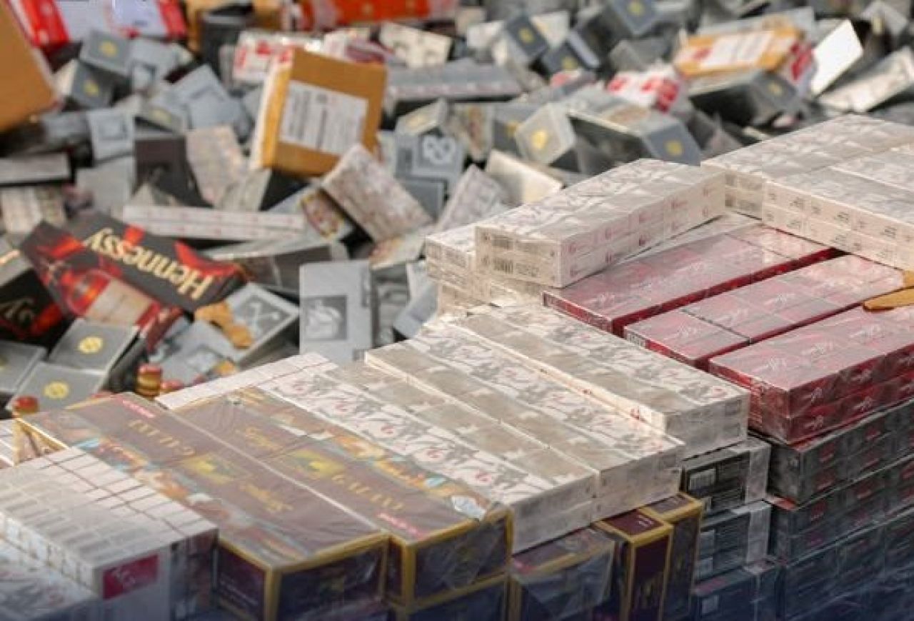 Rokok ilegal dI Banyuwangi