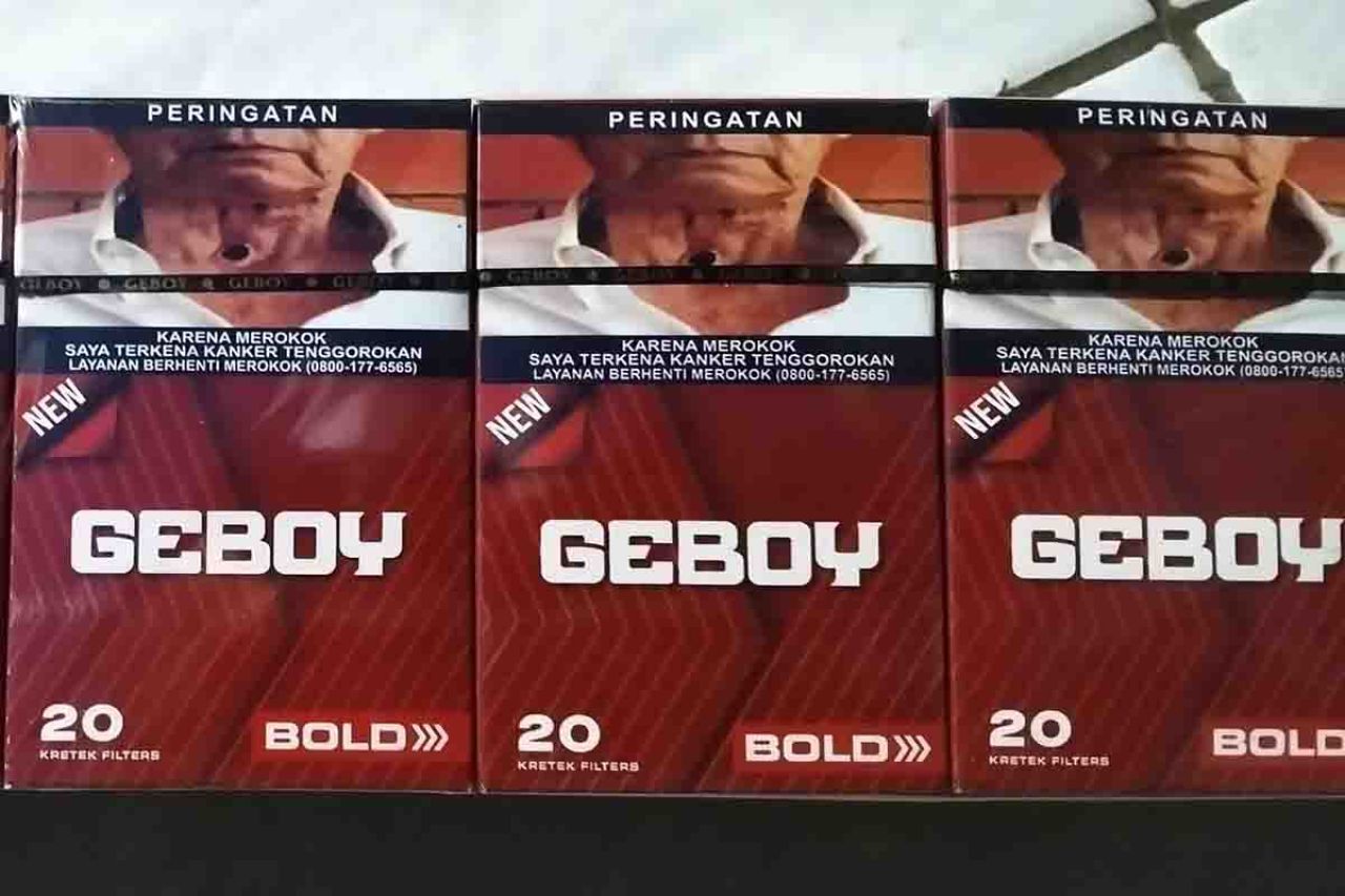 Rokok merek GEBOY