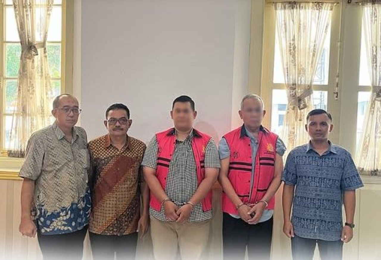 Kwin Atmoko Yuwono, Dian Ariyani, dan Arif Wibowo