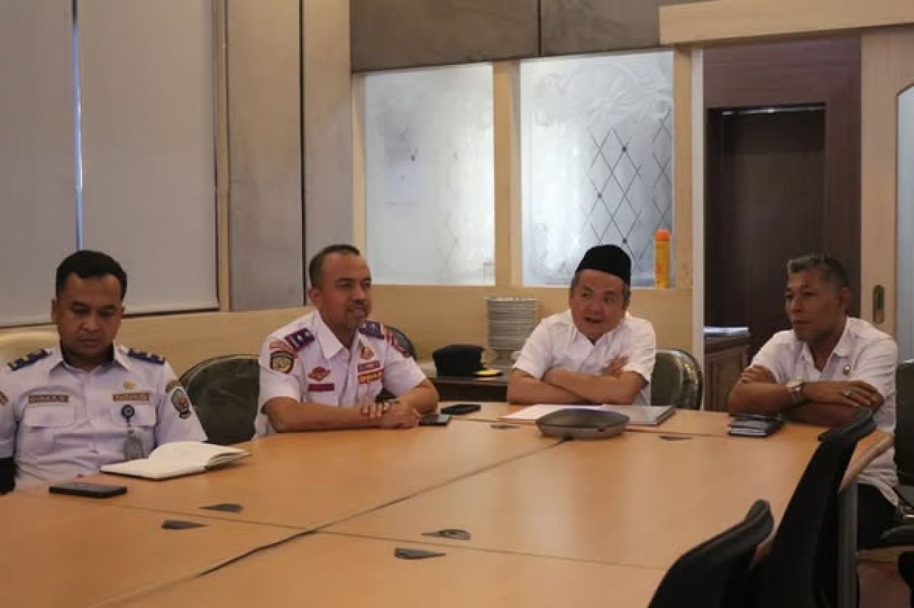 Rapat Pemkab Bangkalan dengan Kemenhub RI