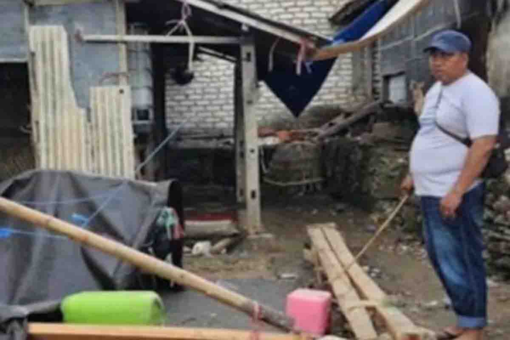 Lokasi Sabung Ayam di Dusun Onggaan Timur, Desa Blaban, Kecamatan Batumarmar, Kabupaten Pamekasan