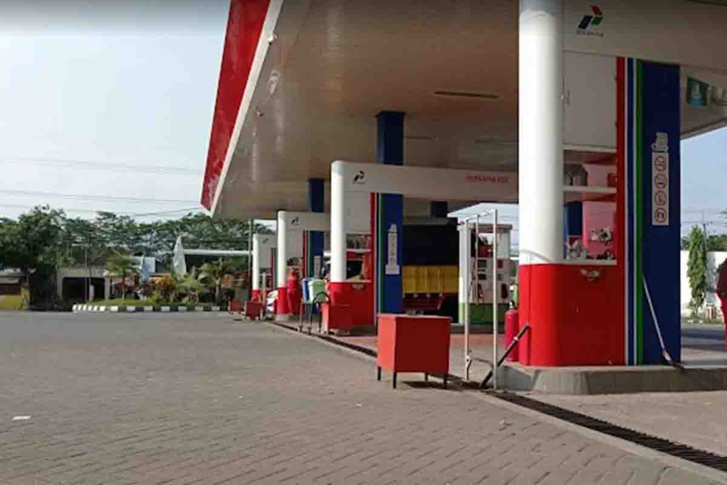 SPBU di daerah Sedayu, Kecamatan Turen, Kabupaten Malang