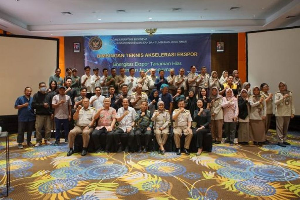 Bimtek dengan tema sinergisitas ekspor tanaman hias dengan jasa pengiriman