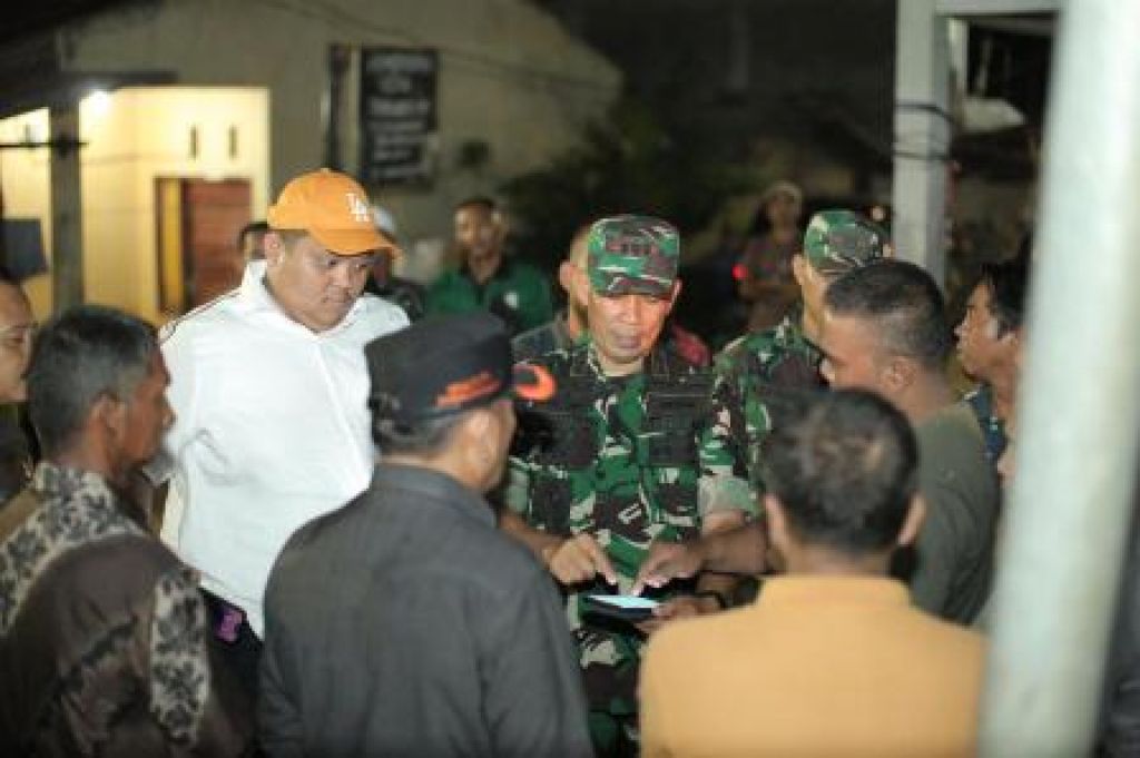 Kolonel Inf Riyanto meninjau langsung daerah terdampak banjir, khususnya di Aceh Selatan dan Subulussalam.