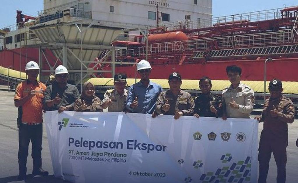 Bea Cukai Kendari berhasil mengantarkan ekspor perdana komoditas molases ke pasar Filipina. 